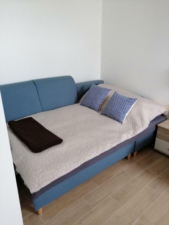 Mieszkanie Swidnik Bagian luar foto